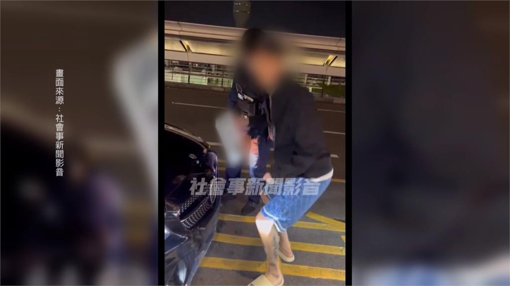 違規駕駛開註銷車牌上路　　當場拆車牌開罰3600元