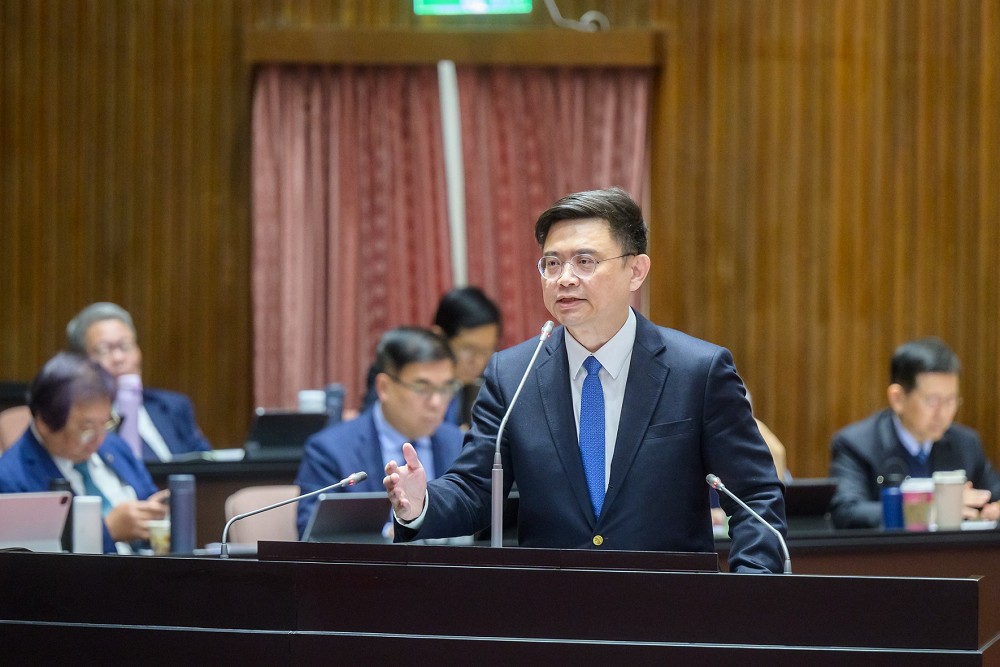 再點名柯志恩讓高雄成最大輸家　賴瑞隆批：怎能不憤怒心痛？