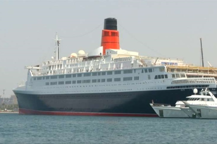 「伊莉莎白女王2號」重亮相 轉身成漂浮飯店