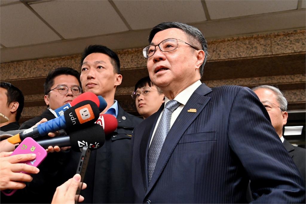 快新聞／《憲訴法》覆議遭藍白否決　卓榮泰：後續還有憲法救濟和程序
