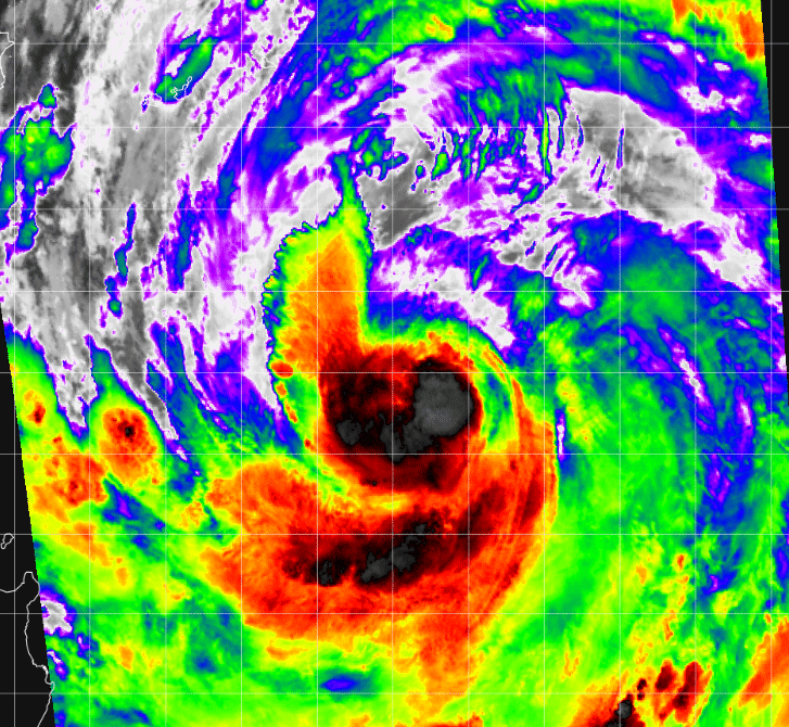 巴威減弱成中颱「路徑變了」風雨影響時間曝光　粉專揭這時「有機會增強」