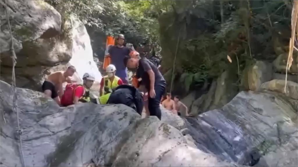 11青少年宜蘭金岳瀑布戲水 1人溺斃