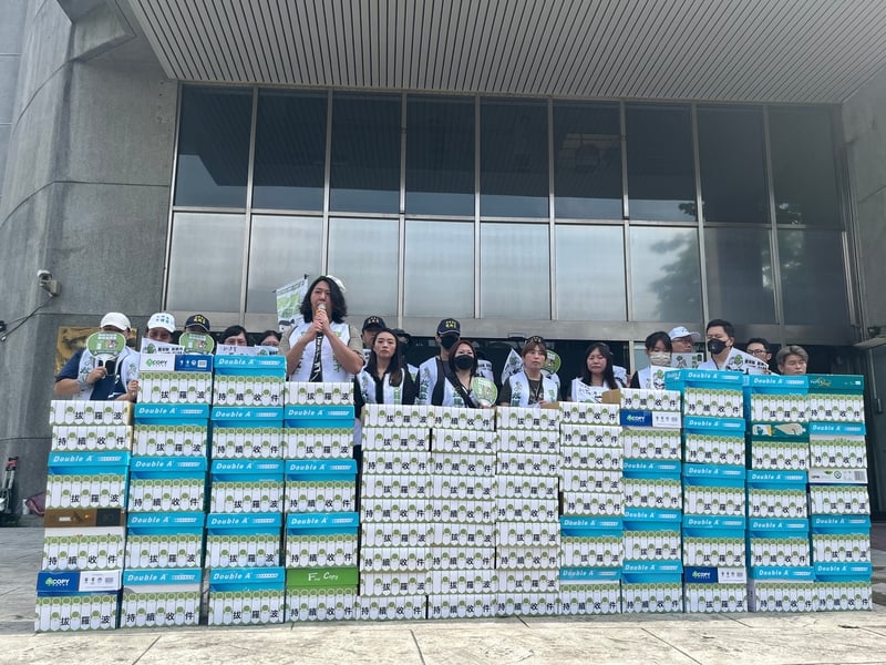 罷免羅明才二階送件3萬4076份 罷團:這是一場守住中華民國的自救行動