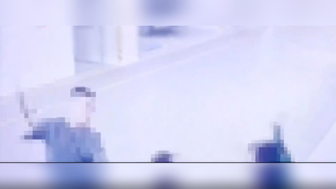 行車糾紛爆圍毆! 父撂2兒助陣「三打一」暴打1男