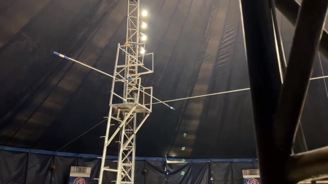 后里馬場馬戲團意外! 15歲外籍表演者4米高墜落骨折