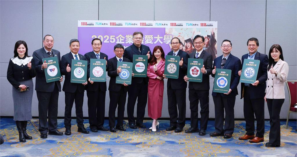 【淡江傳真】2025企業最愛　淡江私校第一　預告全雲端智慧校園升級3.0
