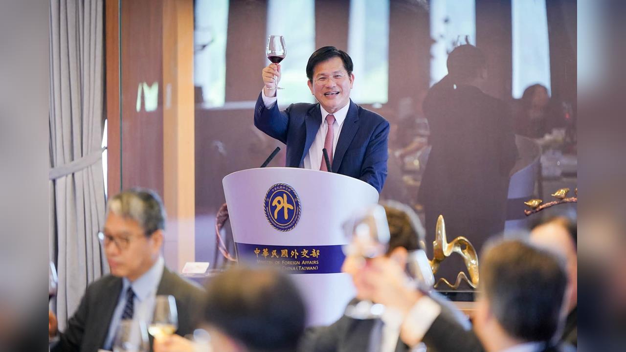 快新聞／民主國家集結抗中！歐洲議會通過報告案挺台　外交部火線發聲