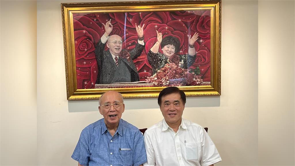 快新聞／郝龍斌訪吳伯雄　曬合照喊：希望下任主席「無私為黨」