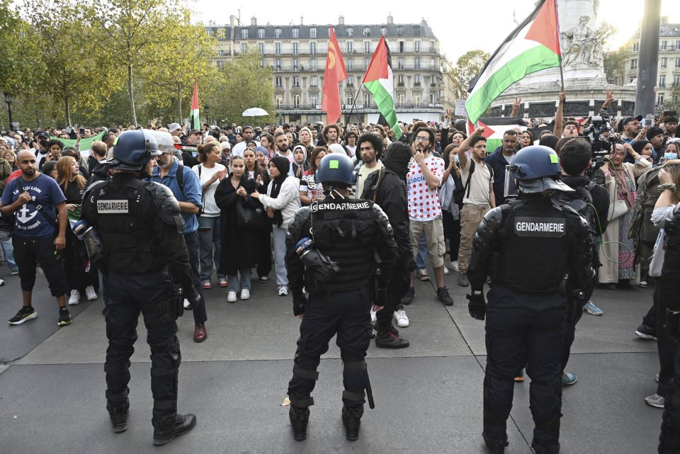 快新聞／法國政府禁「挺巴勒斯坦」活動　3000人上街抗議