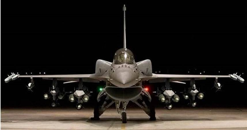 10年11起空軍失事！F-16事故率最高　黑鷹墜機最慘重