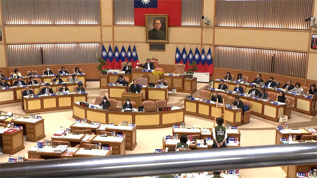 中華民國涵蓋中國？　侯友宜未表態與議員唇槍舌戰