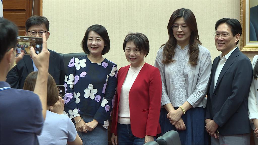 立院新會期委員會召委綠8藍7　「藍白合」起手式？助民眾黨搶下1席