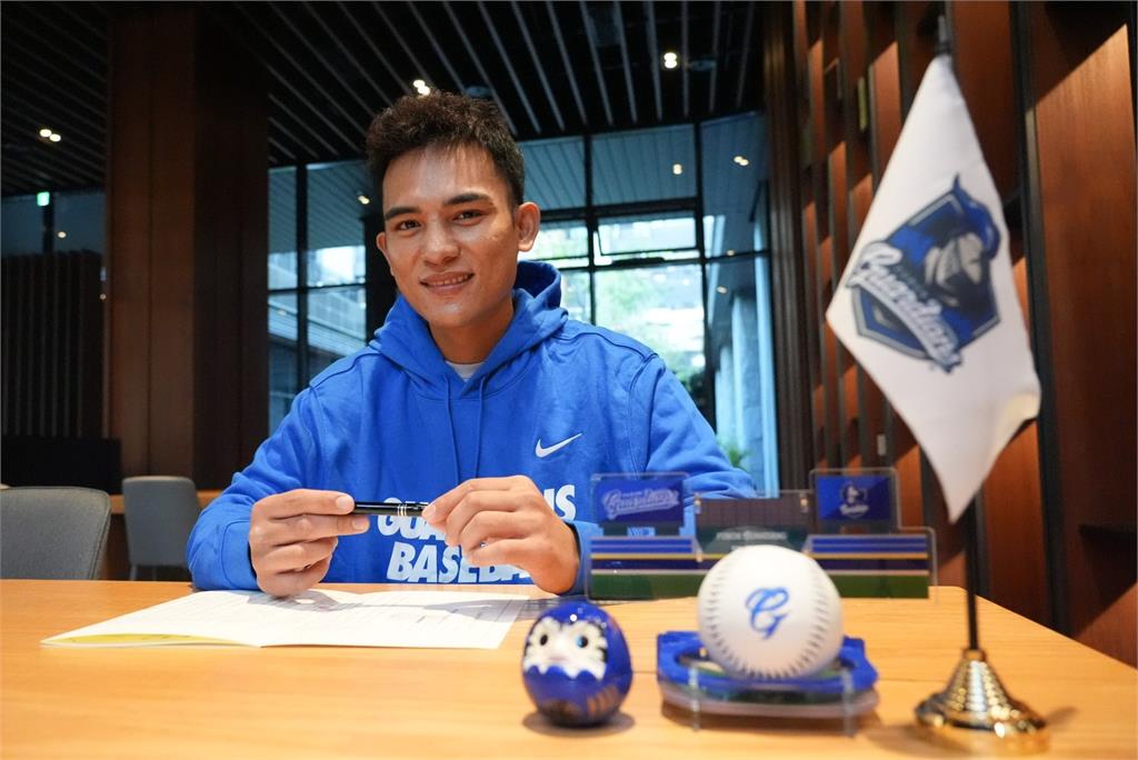 林岱安7年5600萬轉戰富邦悍將 寫隊史網羅首位自由球員里程碑