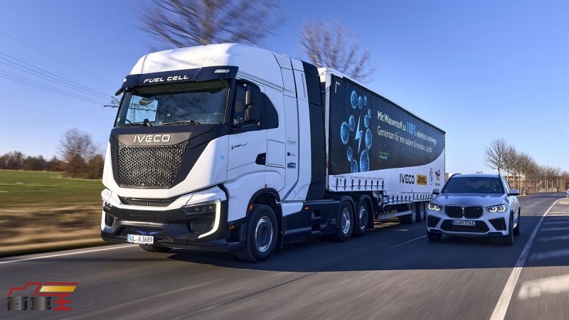 攜手推動氫能長途運輸　Iveco 向 BMW Group 交付兩輛 S-eWay Fuel Cell 氫燃料電池卡車