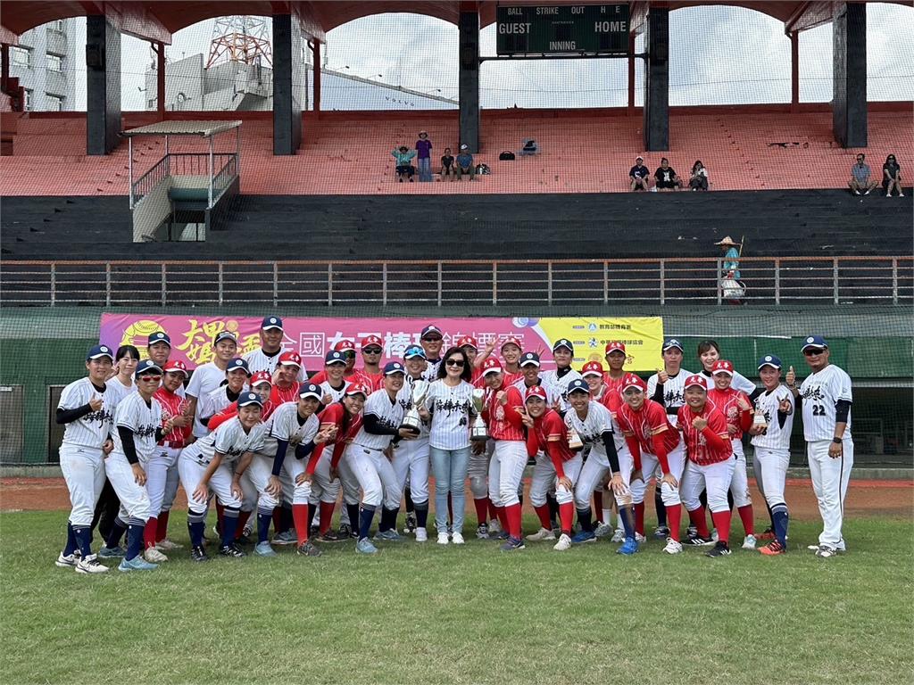 頂新和德基金會贊助女棒有成　14女將入選國家隊目標世界第一