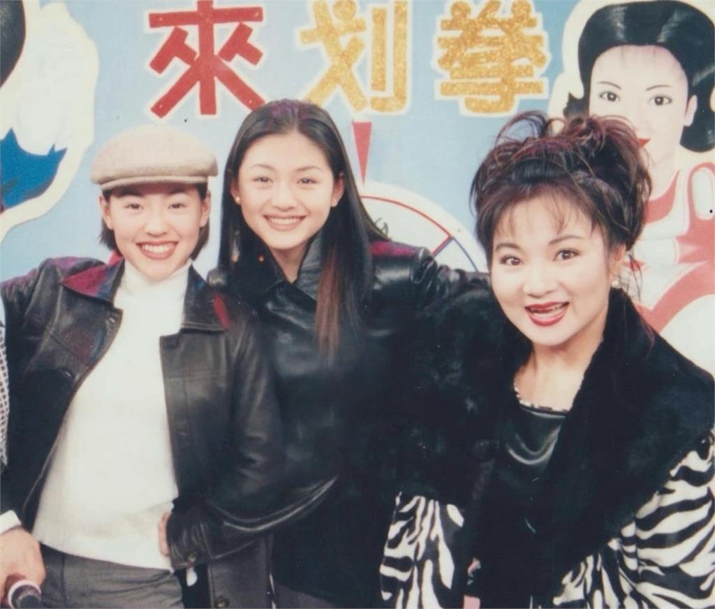 【大S猝逝】曝與大小S青澀合照　白冰冰悲痛：祈禱她在天上像美美仙女