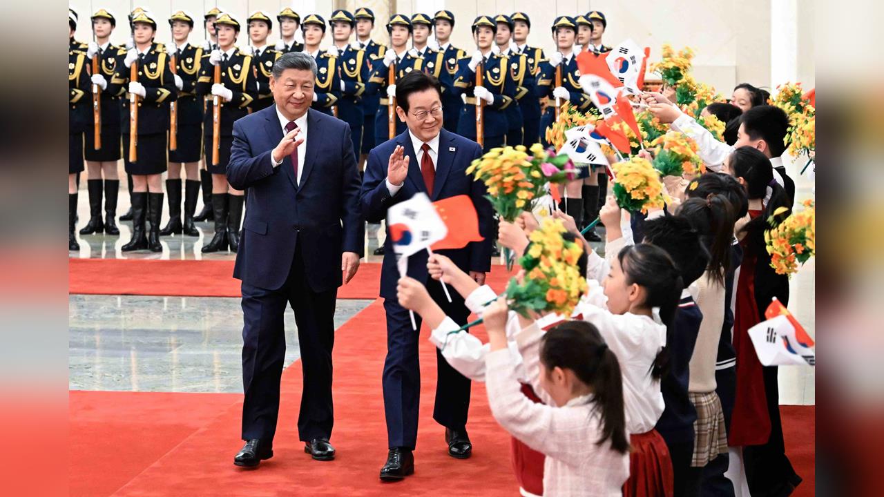 快新聞／李在明結束訪中行程PO企鵝照　喊話北韓：見面吧！小正恩與小在明