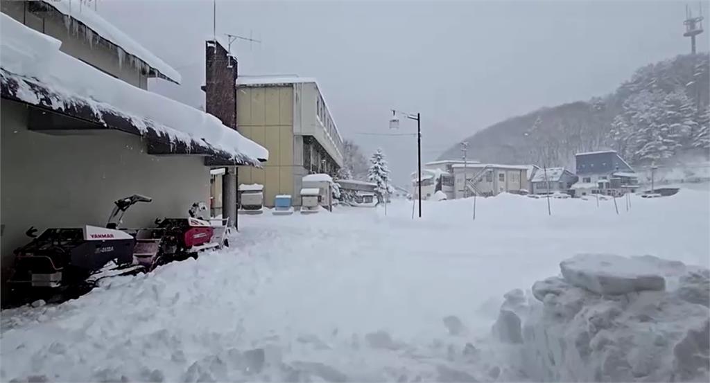 日本新年連假人潮出籠！　民眾為省錢改搭巴士返鄉