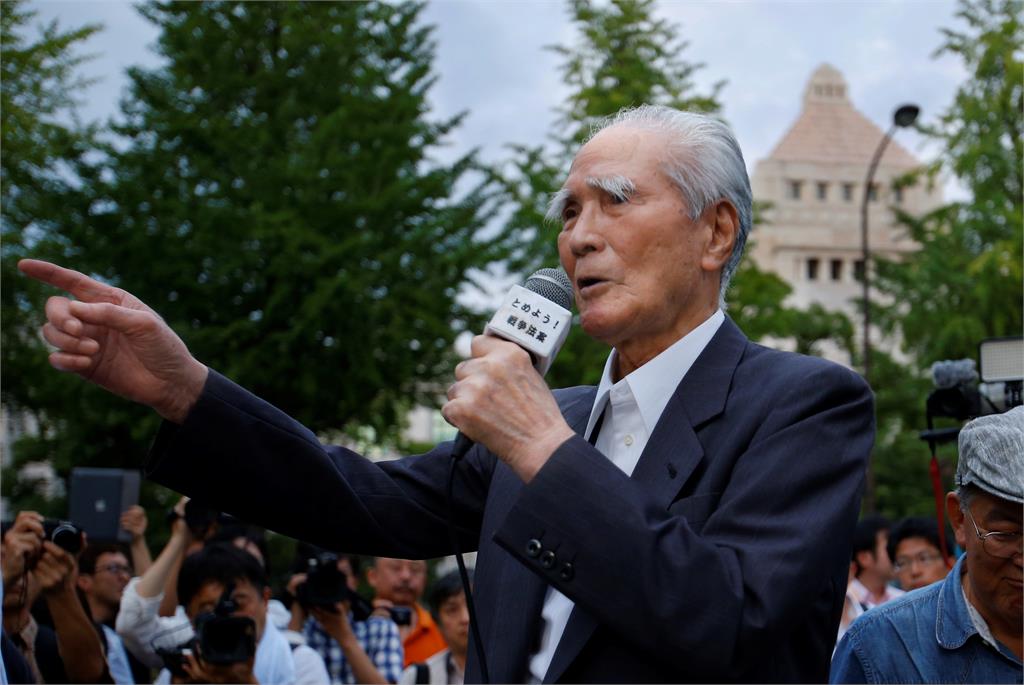 前日相村山富市百歲大壽 　母校贈報紙特集祝賀