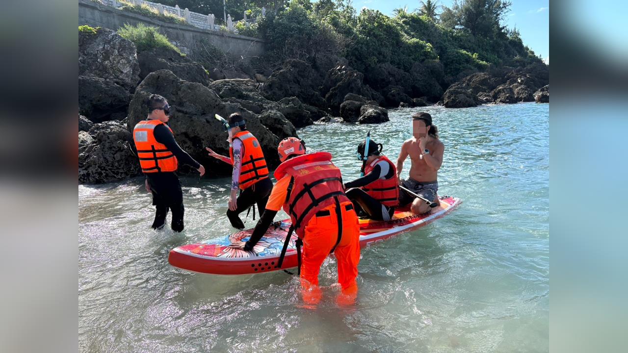 快新聞／遭離岸海流帶離！屏東15名潛客雙手求助　海巡署出手了