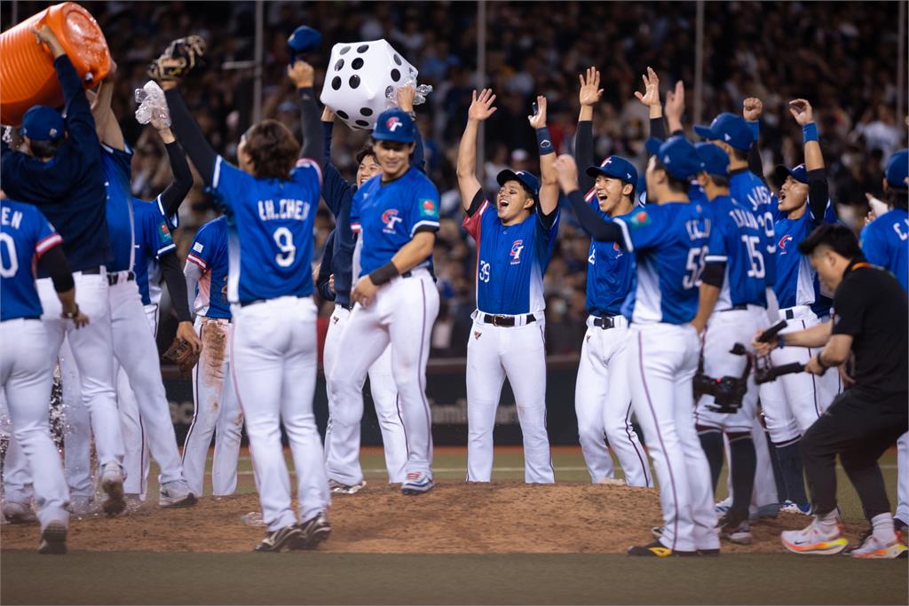 WBCQ／666骰子成12強神物！　達美樂改商標「骰到6」神助攻