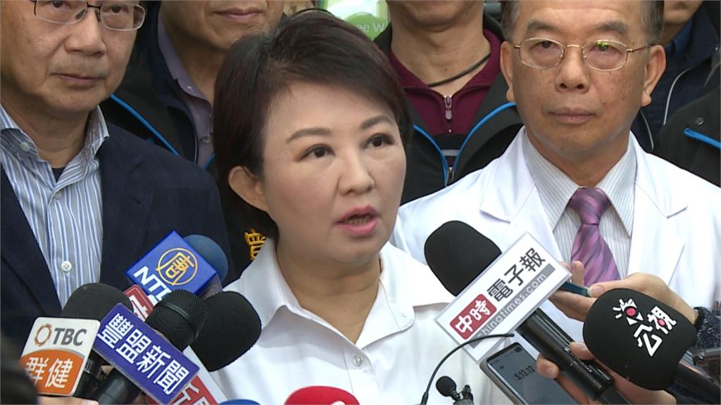 口罩新制首上路 盧秀燕視察藥局狀況