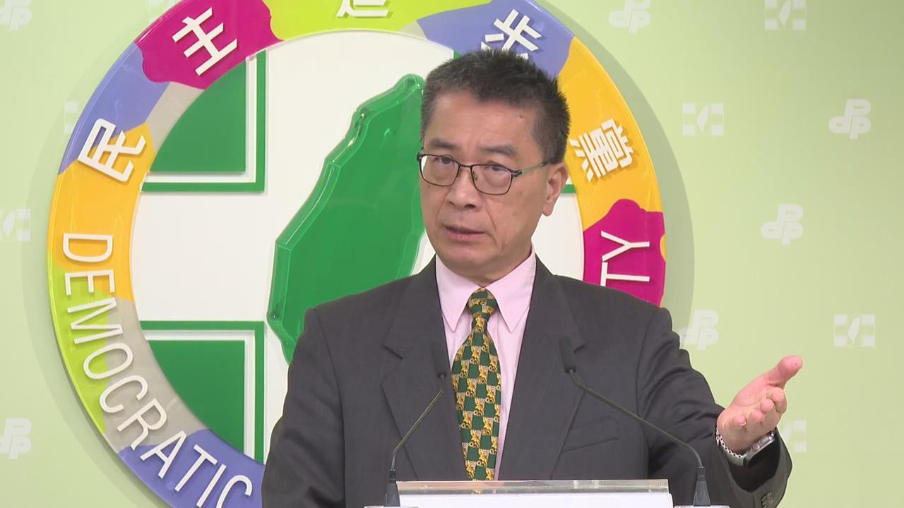 快新聞／論戰光復節　徐國勇秀手稿嗆爆蔣萬安：你曾祖父怎麼對台灣人？