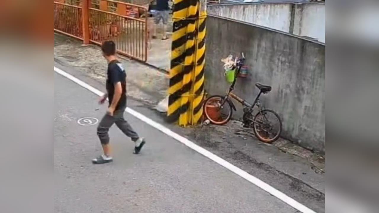 對陌生人安全帽「狂擼小頭」留子孫全被拍！警逮雲林噁男依公然猥褻偵辦