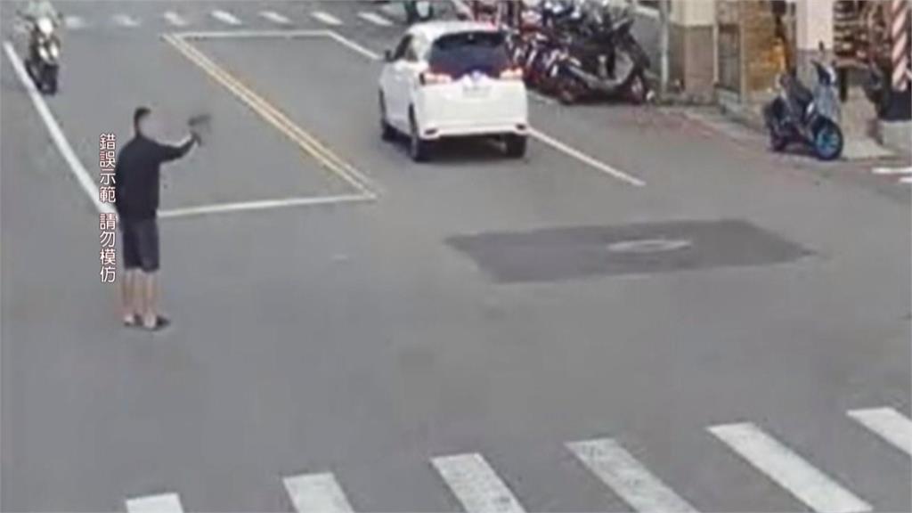 男子持「水彈槍」協尋失蹤鸚鵡 警不敢大意攜帶防彈裝備逮人