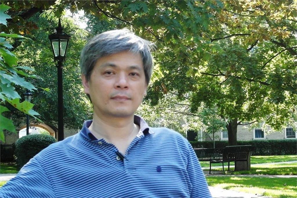 快新聞／曾遭國防部長轟「要槍斃」　國防大學教授葛明德遭搜索約談