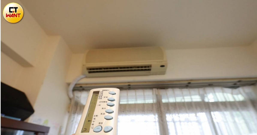 冷氣慘變剉冰機！她崩潰發文　師傅教「這樣做」