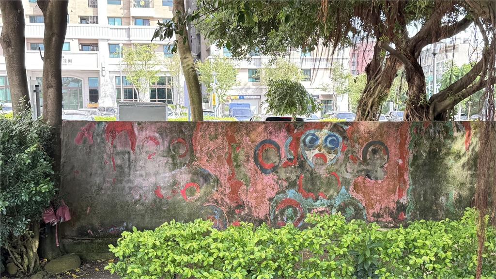 快新聞／彩虹眷村公園圍牆「掉漆」　議員批盧秀燕市府「無心維護」