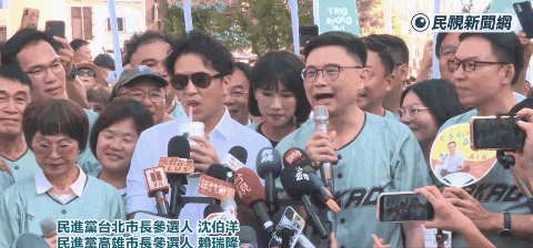 賴瑞隆拿麥狂講「沈伯洋超搶戲」暴風式吸珍奶！本尊自首了：在想這件事