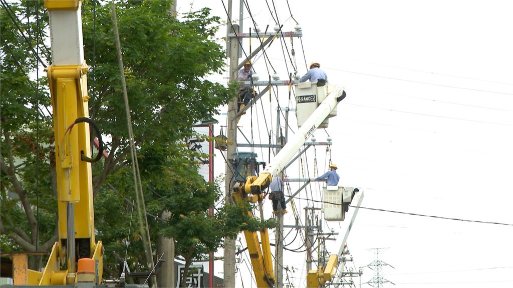 不滿台電不核准AI與雲端中心設北部 張善政再槓台電