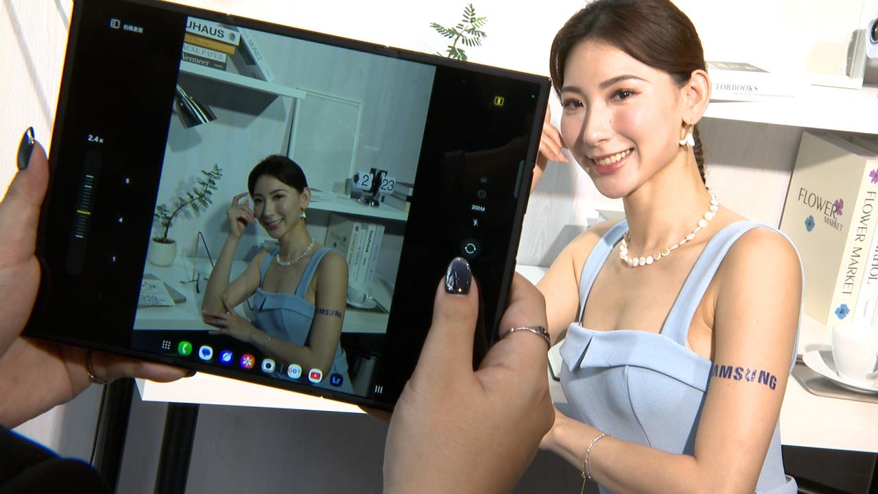 手機一秒變平板! 三摺疊機上市 價格直逼9萬 最貴的是這個品牌