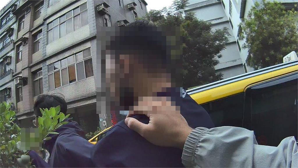 快新聞/好險!桃園婦人與幣商談投資 遭警攔車得知真相嚇壞了