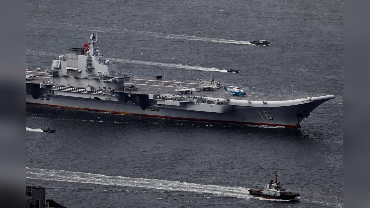 劍拔弩張！殲15戰機雷達照射爭議燒　傳中日防衛熱線打不通？