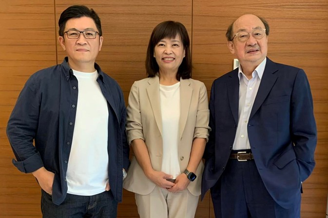 快新聞/與鄭宏輝破冰同框「相談甚歡」 沈慧虹:為新竹幸福繼續奮鬥
