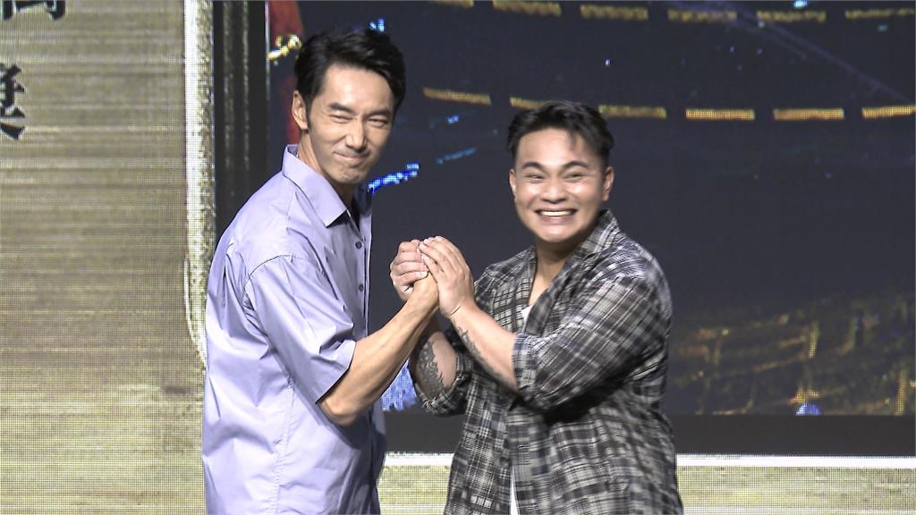 有望鍍金！邱軍台語歌曲入圍金鐘獎　「點閱飆破2千萬」李李仁也被收服