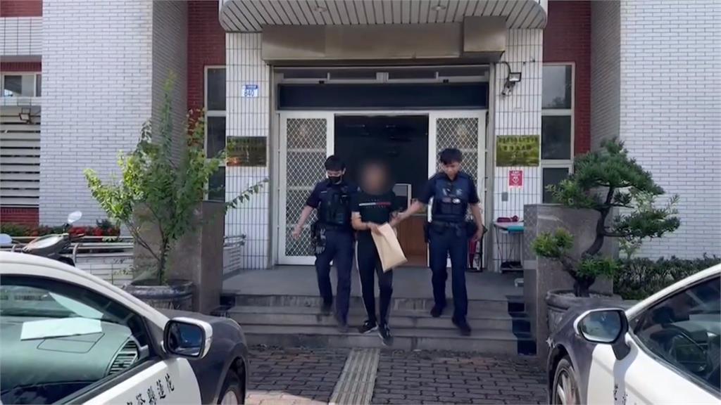 後座乘客脫安全帽變豬隊友　騎士酒駕無照意外被抓