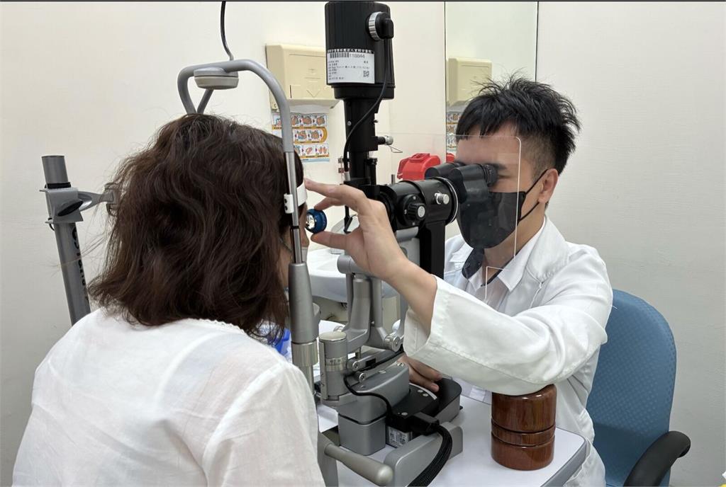 上年紀眼睛茫霧看不清不是小事 視網膜剝離拖過2週恐失明