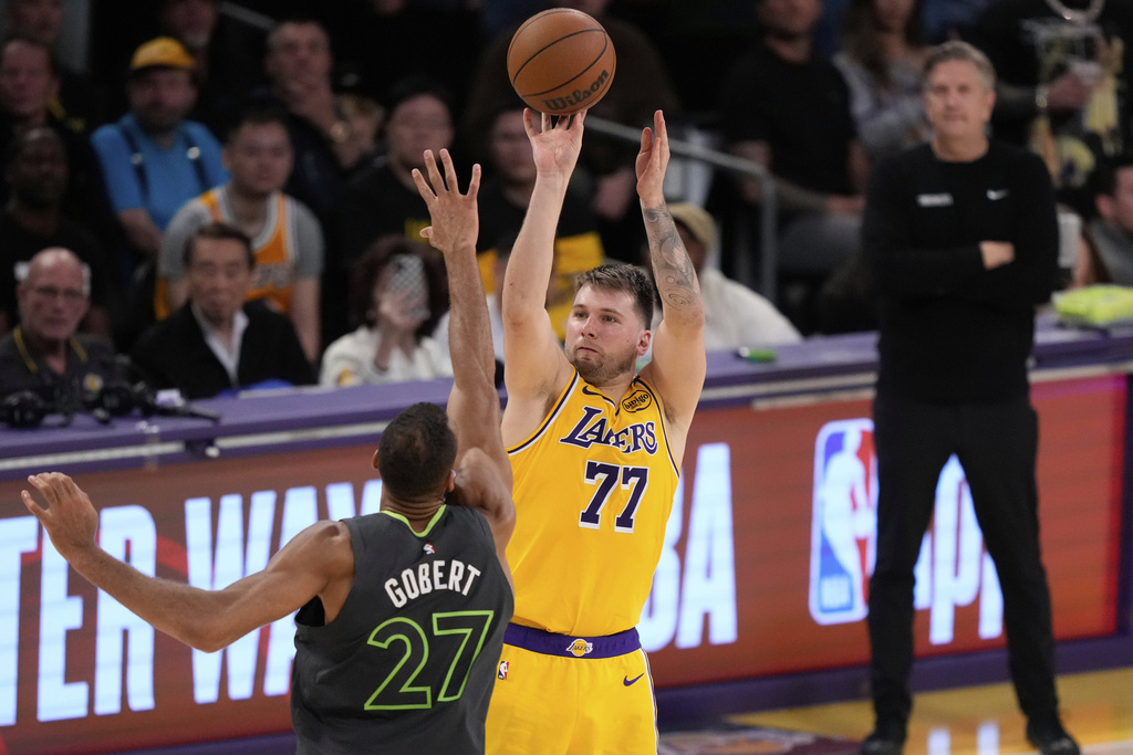 NBA／「Kobe代表洛杉磯」：唐西奇捐款16萬台幣協助修復遭破壞的柯比紀念壁畫