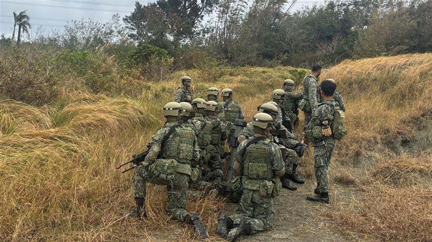 星光部隊目前在屏東演訓　打臉「撤離台灣」搖言