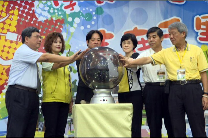 2018新北前哨戰 藍綠屬意誰出線？