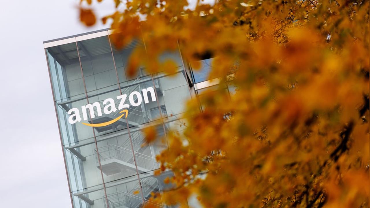 快新聞／AI衝擊！亞馬遜傳啟動「大規模裁員」　3萬人恐遭炒魷魚