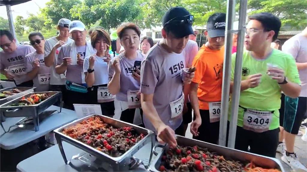 台中最狂「痛風」超慢跑！　龍蝦、干貝、烤乳豬補給品通通有