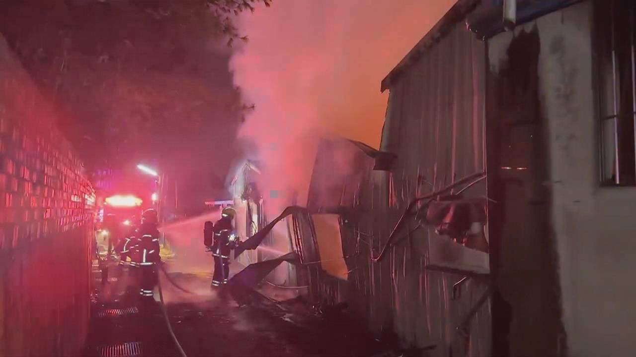南投民宅大火1死2傷！　男縱火燒屋害母死、父傷