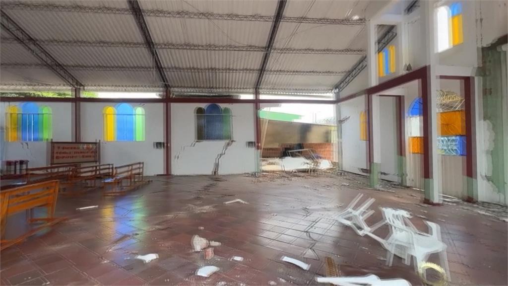 哥倫比亞6.5極淺層強震　「地裂樓垮」民眾哭：家沒了