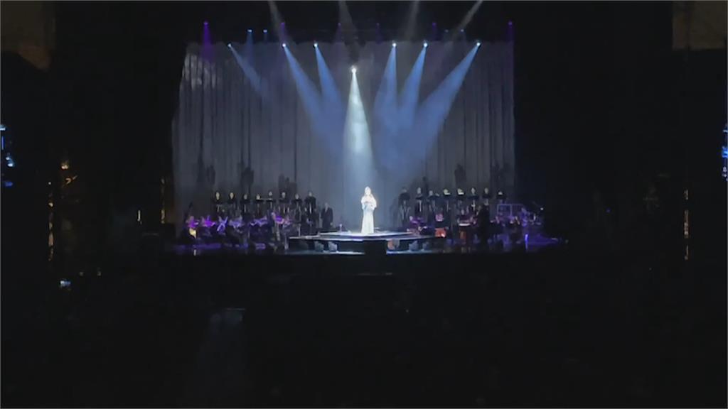 莎拉布萊曼巡演最終場　潘孟安與6千歌迷聆聽天籟美聲