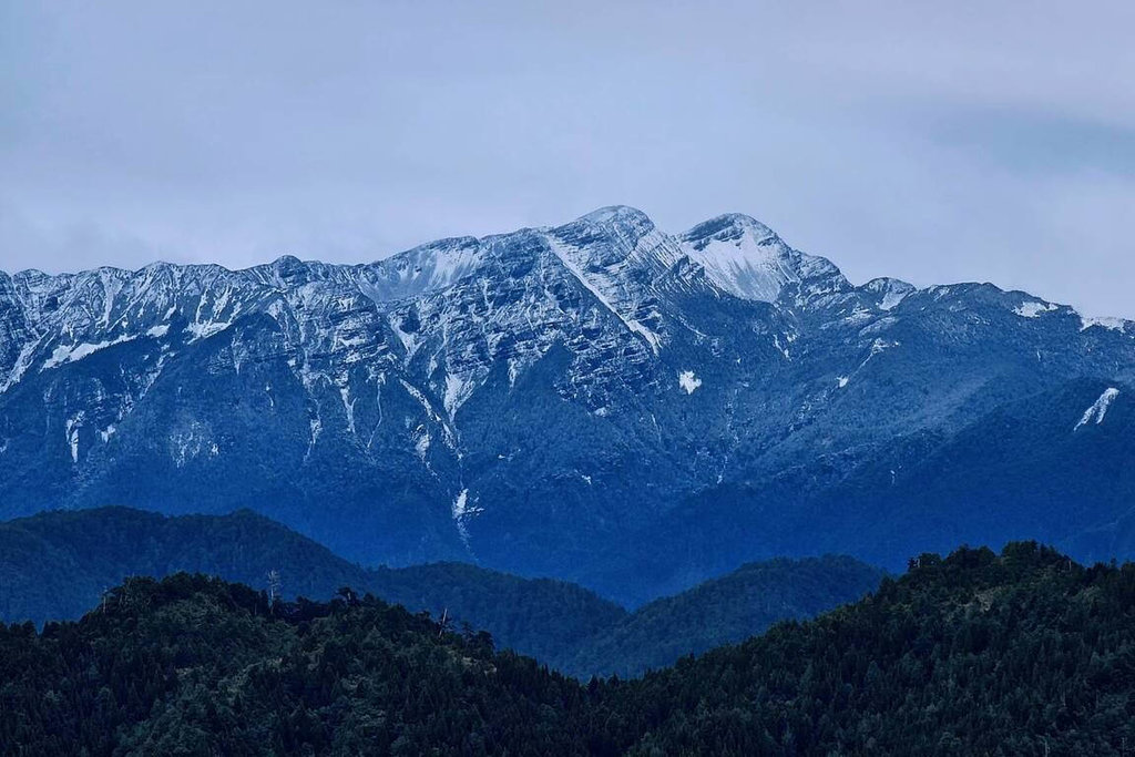 單日往返雪山風險高　雪管處建議下撤時間點